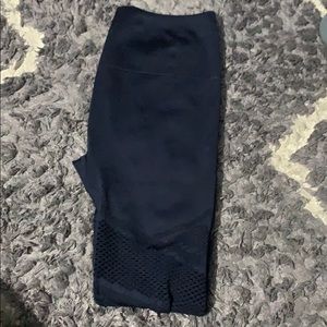 Fabletics mosaic high waisted 7/8 thunder